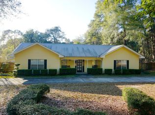 2759 Seminole Dr, Marianna, FL 32446