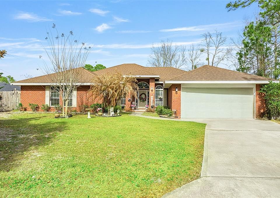 1st image of 3 Rae June Pl