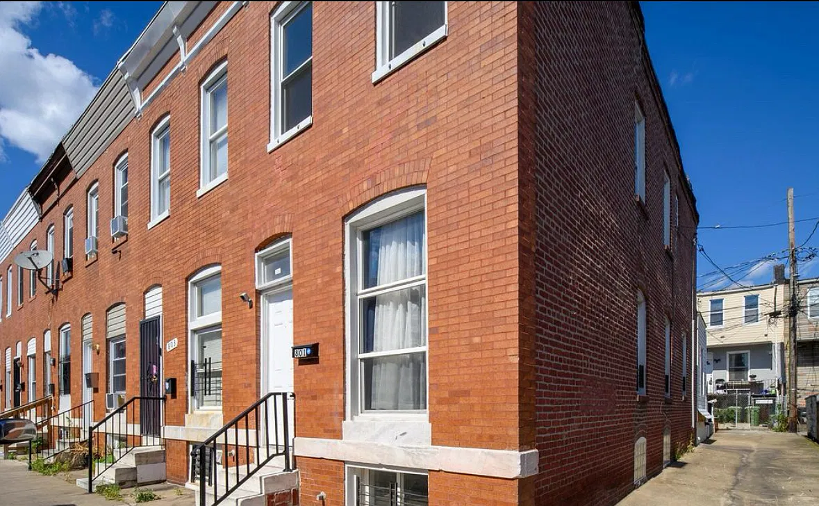 2 bed, 1.5 bath, 1477 sqft, $1,700 — Photo 1