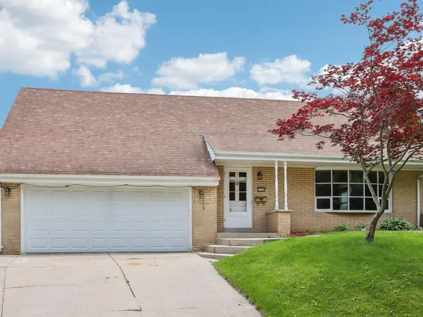 3760 South Vermont AVENUE, Saint Francis, WI 53235