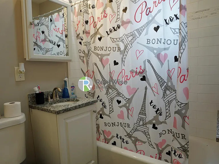 56 Gardner St #15 — Photo 8