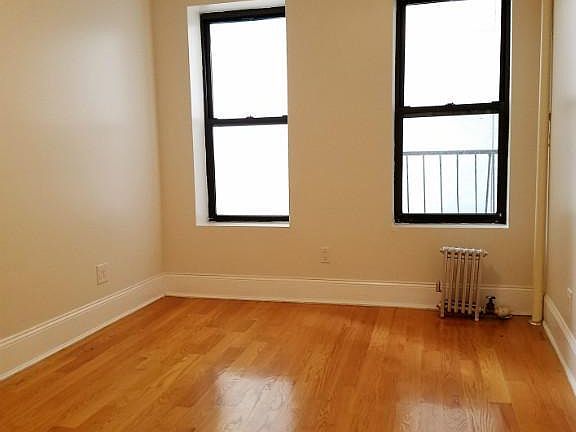 5th image of 3 Meserole St APT 12