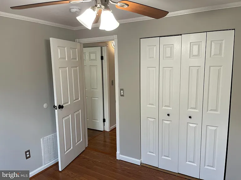 4502 Cub Run Rd — Photo 22