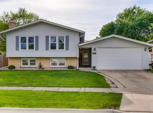 6248 Boca Rio Dr, Oak Forest, IL 60452