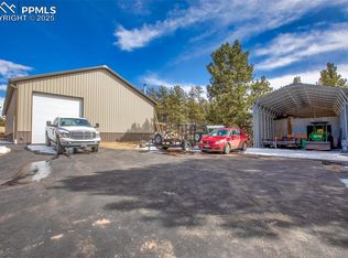 188 Hackamore Dr, Florissant, CO 80816