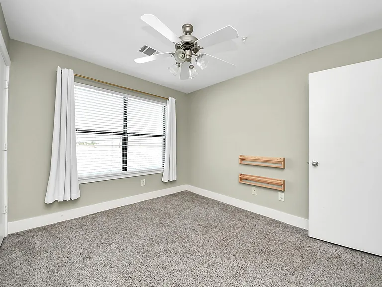 8715 Meadowcroft Dr #404 — Photo 26
