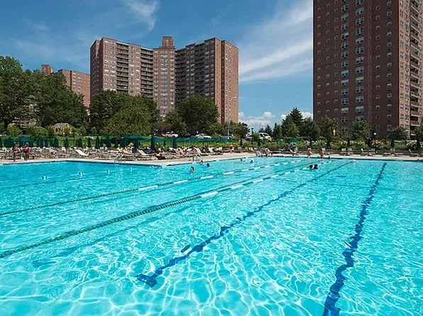 5700 Arlington Avenue image 28 of 37