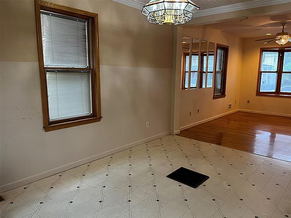 4th image of 20 Demarest Ave
