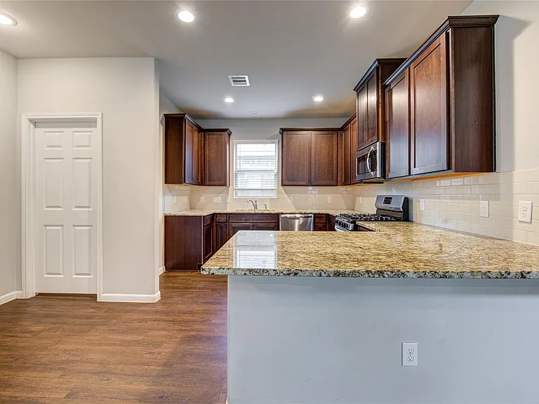 13217 Dalvay Beach Dr — Photo 13
