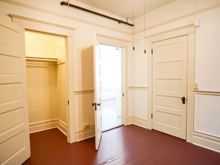 1834 SW 5th Ave #103 — Photo 9