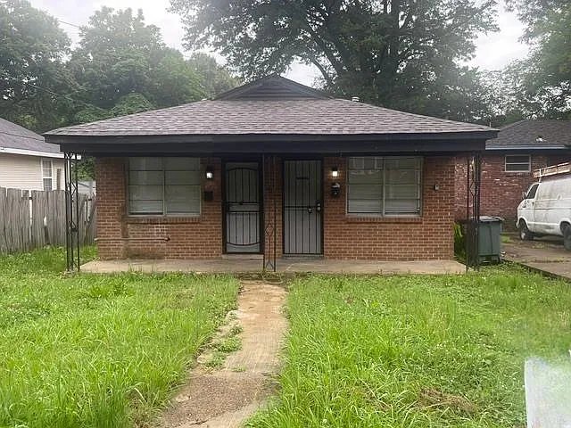 2861 Nathan Ave