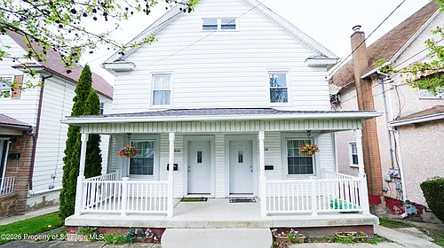 1514 Farr St Photo 1