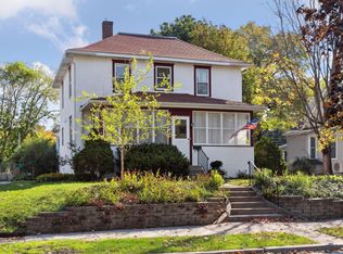 221 7th Ave N, Hopkins, MN 55343