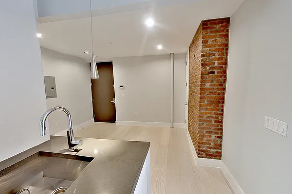 Rented by Centennial Properties NY | media 23