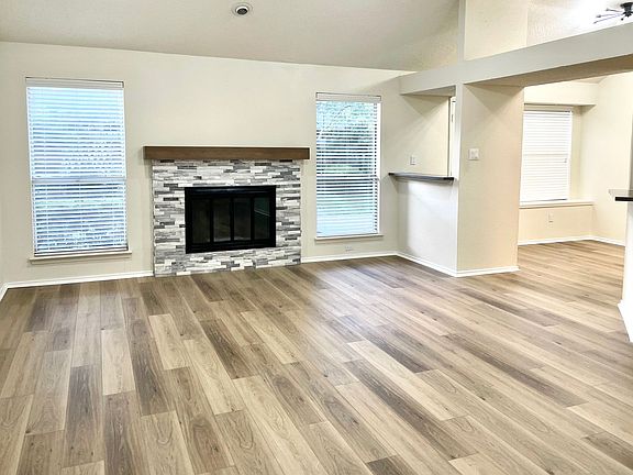 4th image of 4 Monterey Dr