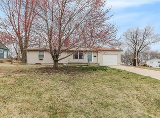5430 Goodman St, Overland Park, KS 66202