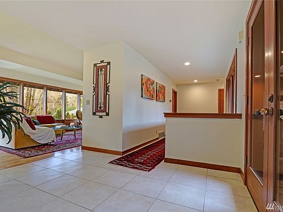 4th image of 2215 80th Ave SE