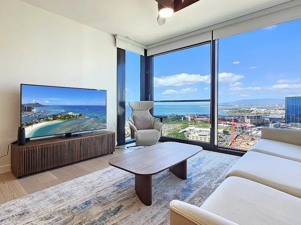 1100 Ala Moana Blvd