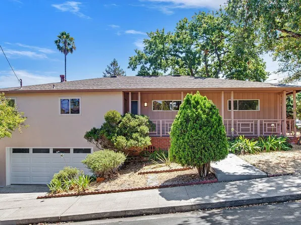 1623 Cordilleras Ave, San Carlos, CA 94070