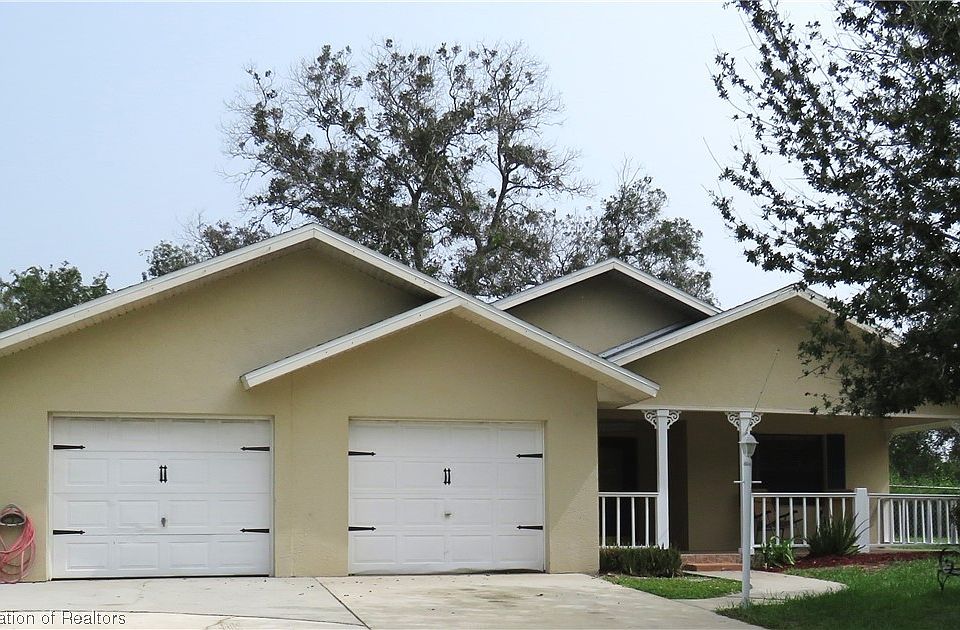 1st image of 64 Miami Dr