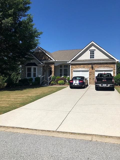 1st image of 150 Oakfield Way