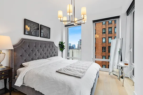 Rented by Corcoran | media 18