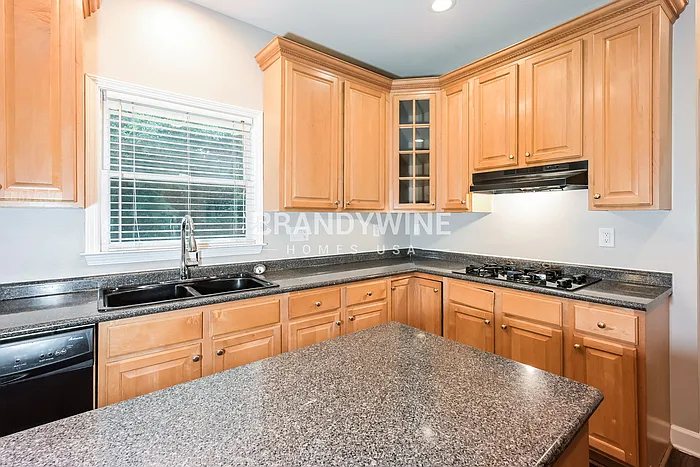 850 Malvern Blvd — Photo 8