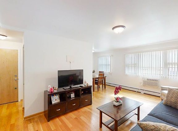 3rd image of 8245 W Belmont Ave #4-I