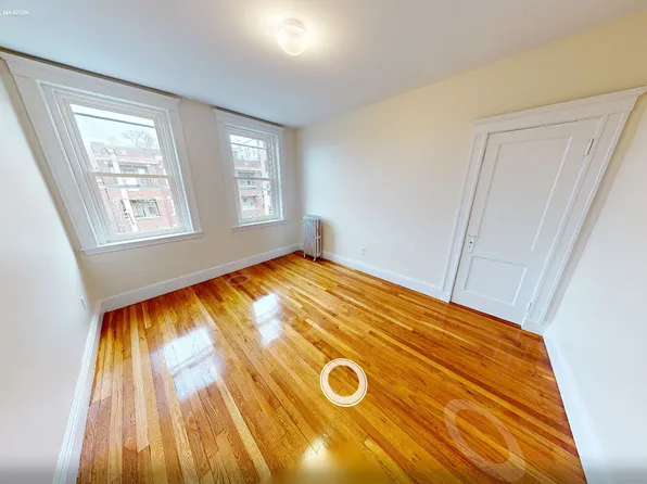 109 Brainerd Rd #32, Allston, MA 02134