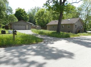 34W593 Illinois St, St Charles, IL 60174