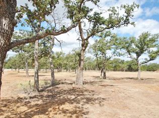 2232 Stone Mdw, Fredericksburg, TX 78624
