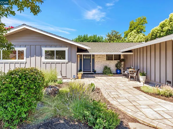 43 Wandel Dr, Moraga, CA 94556