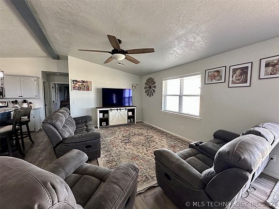 4th image of 6455 Watson Rd