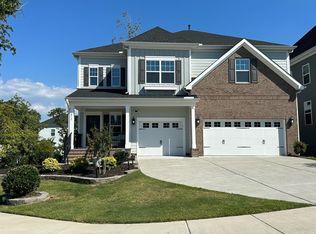 1612 Edgerock Cove Ct, Cary, NC 27519