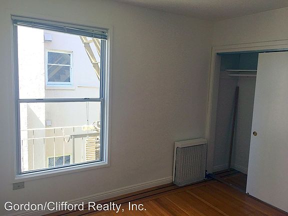 3rd image of 1221 Greenwich St APT 7