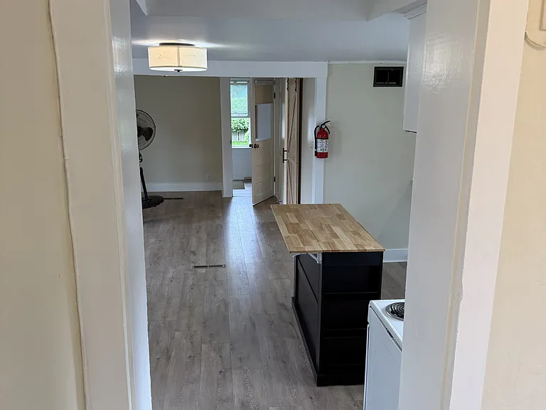 16 Winooski St #3 — Photo 4