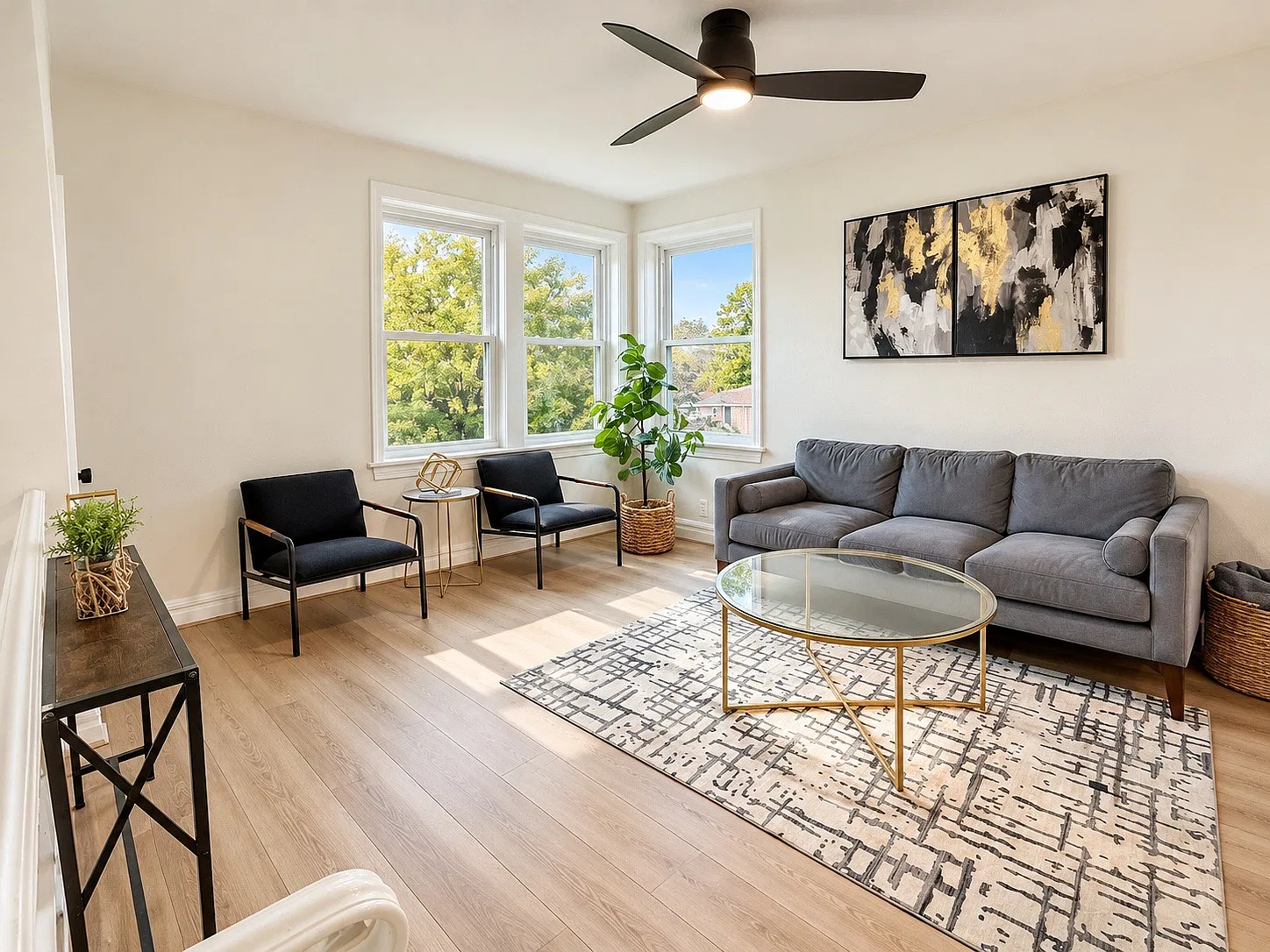 1 bed, 800 sqft, $1,500 — Photo 3