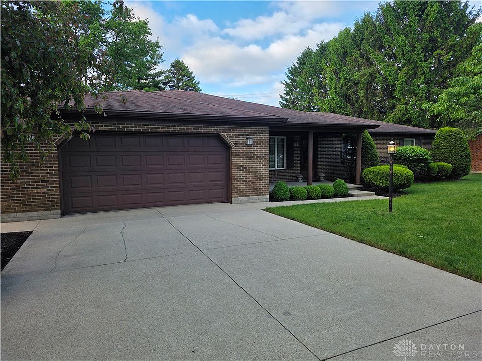2nd image of 24 Seminole Ln