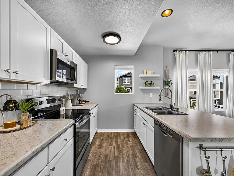975 Cana Grv — Photo 38