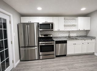 9 Susquehanna St, Pittsburgh, PA 15210