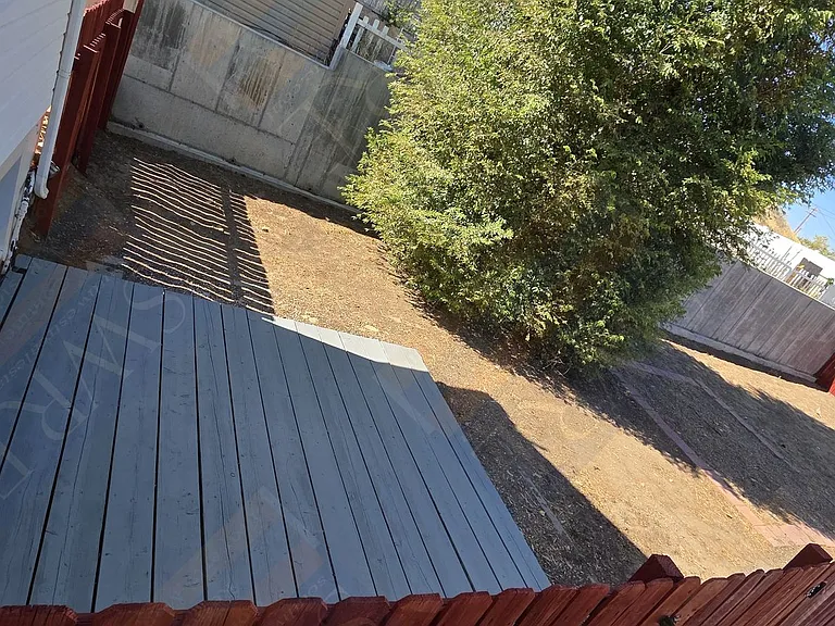 816 Walnut St — Photo 14