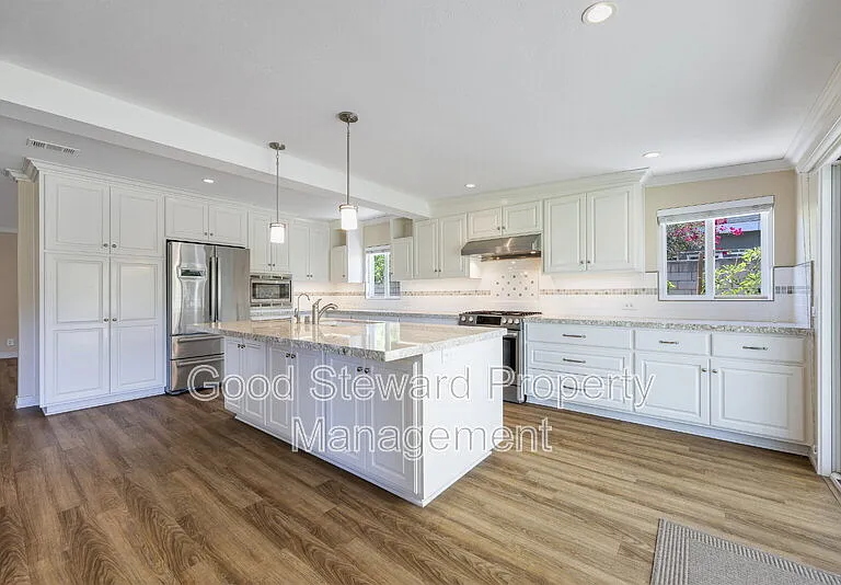 20251 Avenida Del Norte — Photo 10