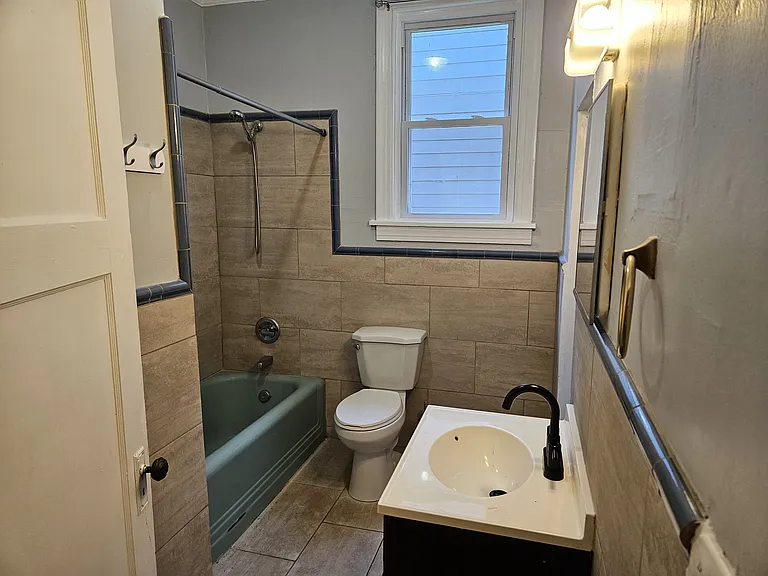 1005 Delmas Ave #A — Photo 2