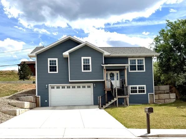 2607 W Saint Patrick St, Rapid City, SD 57702