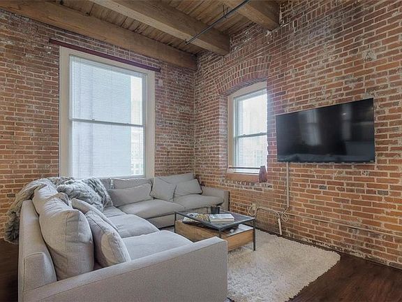 5th image of 308 W 8th #401 Street #401