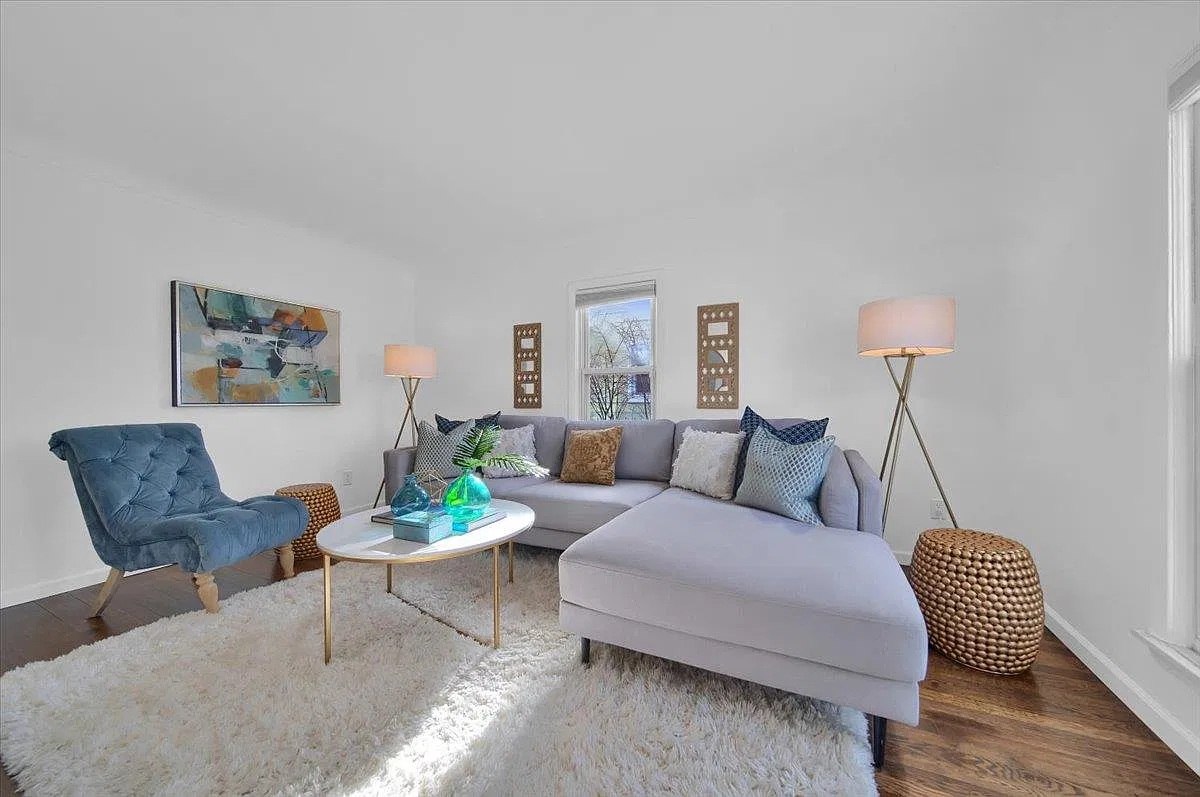 4 bed, 2.5 bath, 1400 sqft, $2,800 — Photo 4