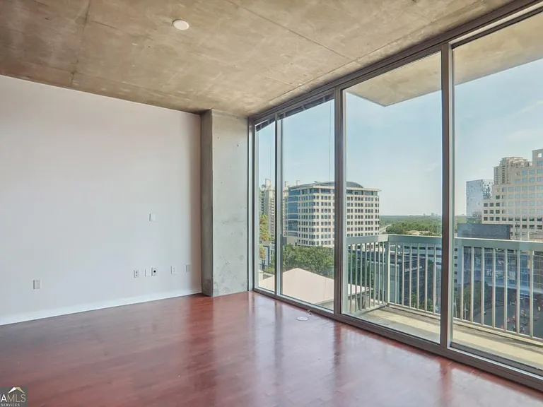 3324 Peachtree Rd NE #915 — Photo 15