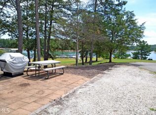 533 Weekender Dr, Fair Play, SC 29643