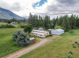 1660 Porthill Loop, Bonners Ferry, ID 83805