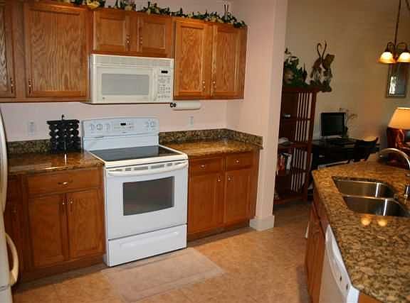 5th image of 13530 Westport Dr APT 103